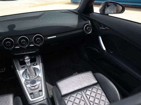 Used 2017 Audi TT 2.0T w/ Technology Package AWD/4WD image 19