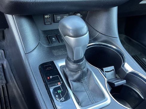 Used 2018 Toyota Highlander XLE image 21