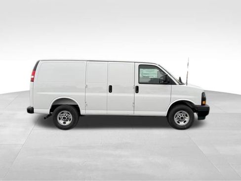 New 2026 GMC Savana 2500 w/ Driver Convenience Package RWD image 2