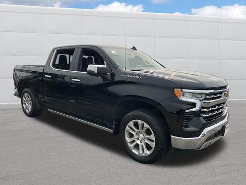 Used 2023 Chevrolet Silverado 1500 LTZ w/ Technology Package AWD/4WD image 11