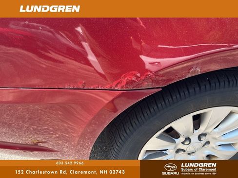 Used 2014 Chrysler 200 LX FWD image 10