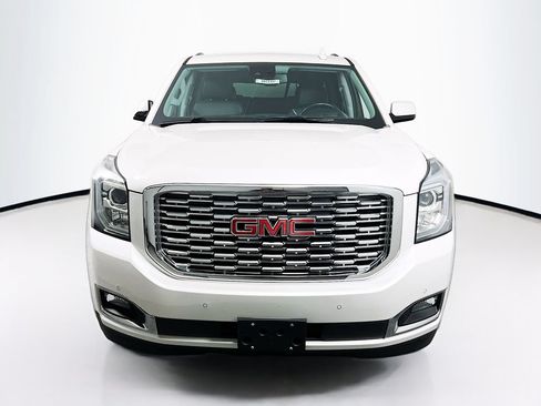 Used 2020 GMC Yukon XL Denali w/ Open Road Package AWD/4WD image 2