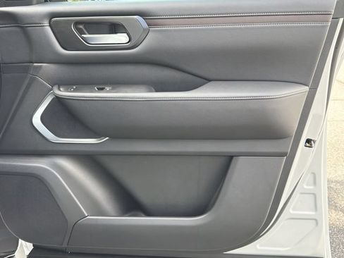New 2026 Nissan Armada Platinum AWD/4WD image 16