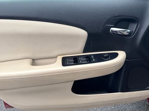 Used 2012 Chrysler 200 LX image 16