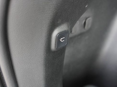 Certified 2023 Jeep Cherokee Altitude Lux w/ Lux Elite Package image 22