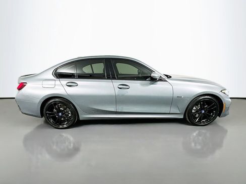 Certified 2023 BMW 330e w/ M Sport Package image 4