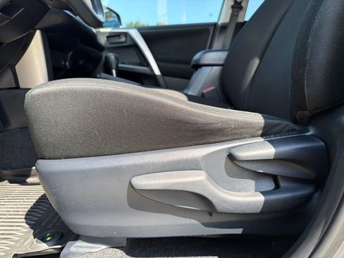 Used 2017 Toyota RAV4 LE w/ All Weather Liner Package FWD image 11