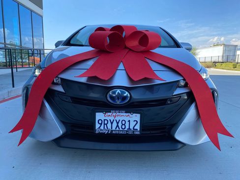 Used 2022 Toyota Prius Prime Limited FWD image 21