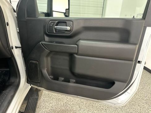 Used 2022 Chevrolet Silverado 2500 W/T w/ WT Convenience Package image 15
