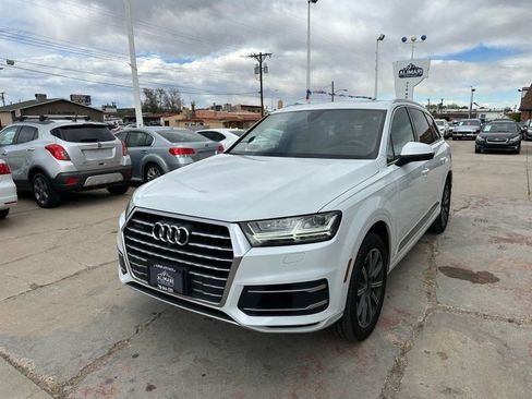 Used 2017 Audi Q7 3.0T Premium Plus w/ Premium Plus Package AWD/4WD image 3