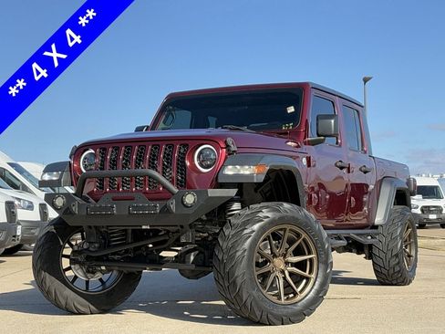Used 2021 Jeep Gladiator Sport image 2