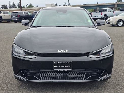 Certified 2023 Kia EV6 Wind AWD/4WD image 2