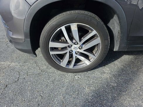 Used 2017 Honda Pilot Elite image 5