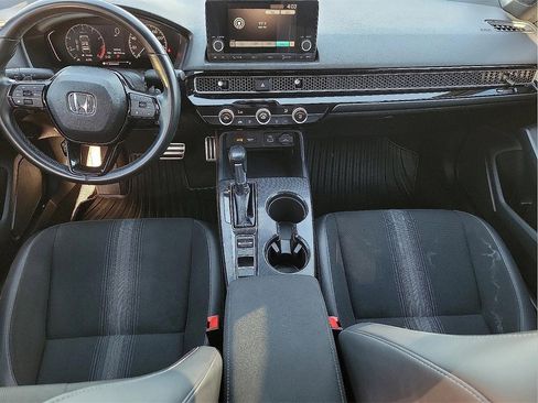 Used 2023 Honda Civic Sport image 11