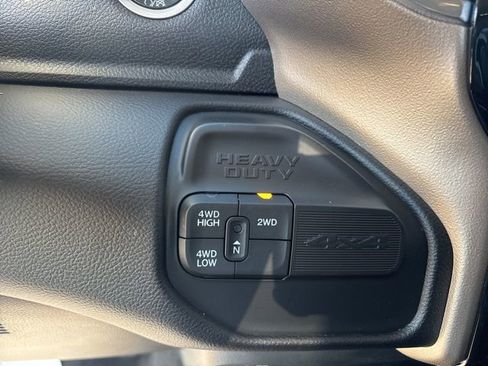 Used 2024 RAM 2500 Laramie w/ Safety Group image 19