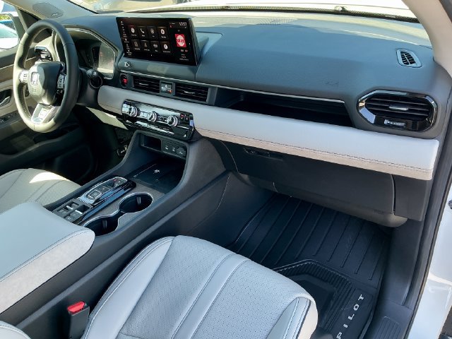 New 2026 Honda Pilot Elite image 16