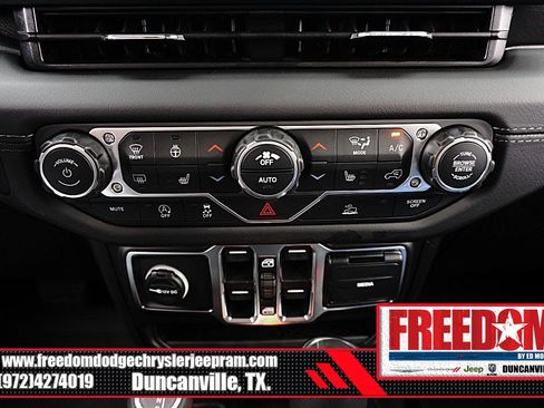 New 2026 Jeep Gladiator Sport AWD/4WD image 22