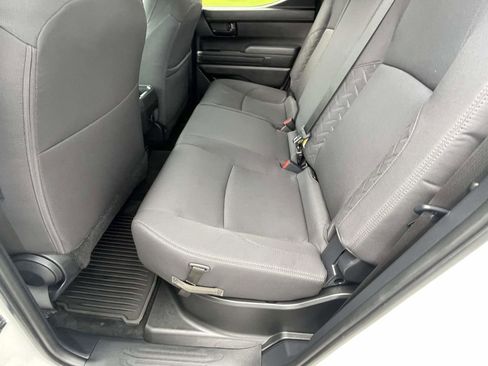 Used 2025 Toyota Tacoma SR5 RWD image 10