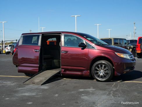 Used 2011 Honda Odyssey EX-L image 8