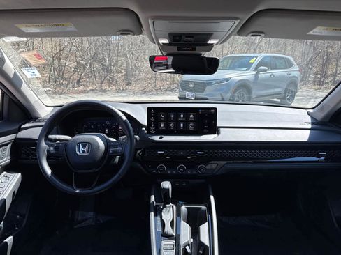 Used 2024 Honda Accord EX-L image 31