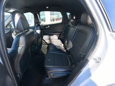 Used 2025 Ford Escape ST-Line AWD/4WD image 27