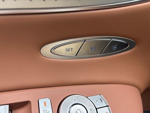 New 2026 Genesis GV70 2.5T Advanced AWD/4WD image 14