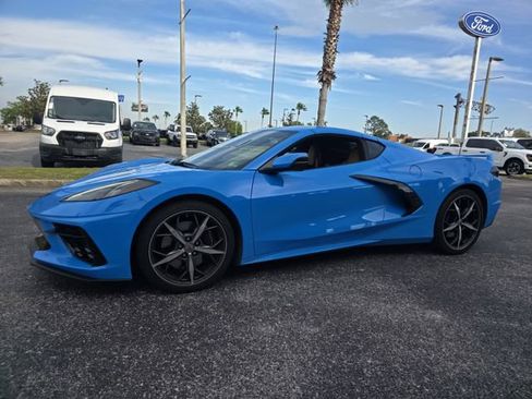 Used 2021 Chevrolet Corvette Stingray Preferred Cpe w/ Z51 Performance Package image 9