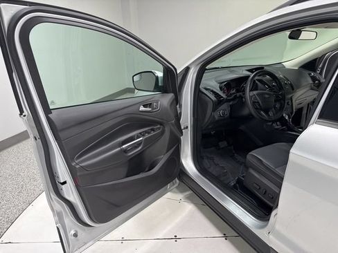 Used 2018 Ford Escape SE AWD/4WD image 9