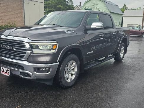 Used 2022 RAM 1500 Laramie AWD/4WD image 6