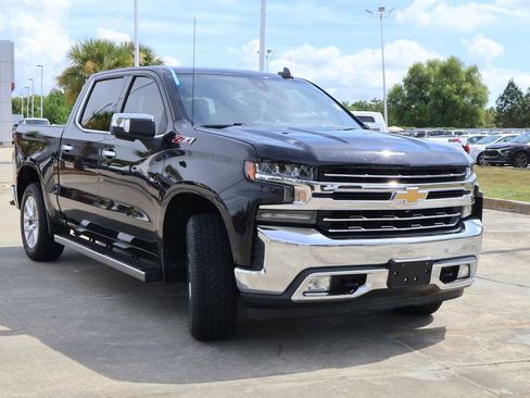 Used 2019 Chevrolet Silverado 1500 LTZ AWD/4WD image 22