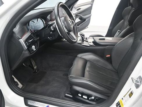 Used 2019 BMW M5 w/ Executive Package image 17