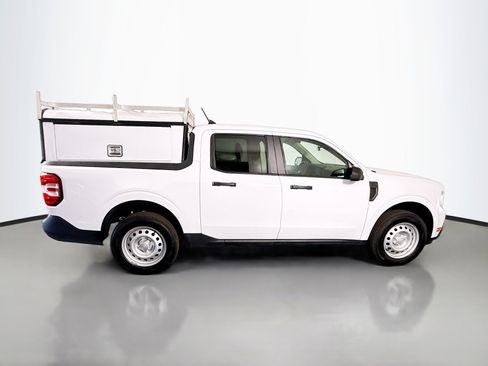 Used 2022 Ford Maverick XL image 11