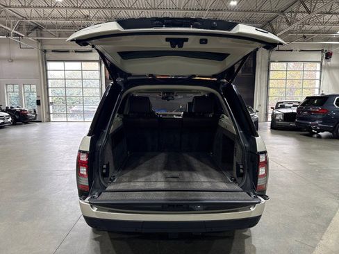 Used 2013 Land Rover Range Rover Autobiography image 16