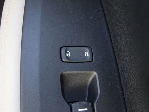 Used 2024 Honda HR-V LX image 22