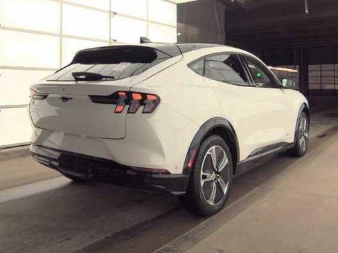 Used 2023 Ford Mustang Mach-E Premium image 4