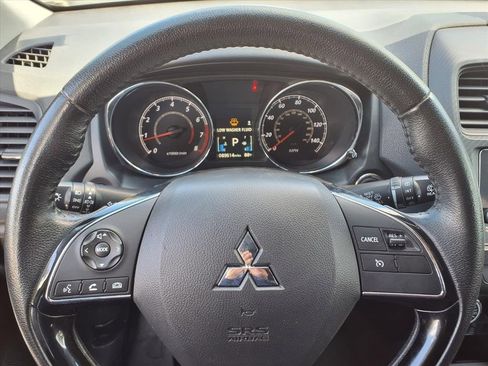 Used 2019 Mitsubishi Outlander Sport SE image 24