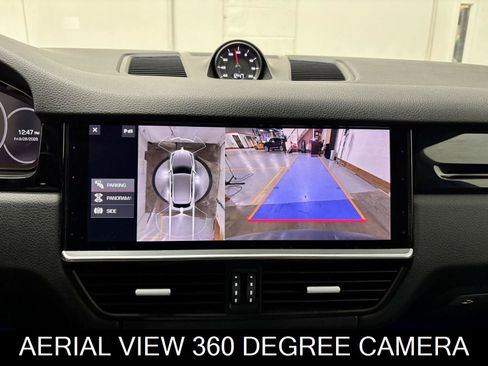 Used 2019 Porsche Cayenne AWD/4WD image 36