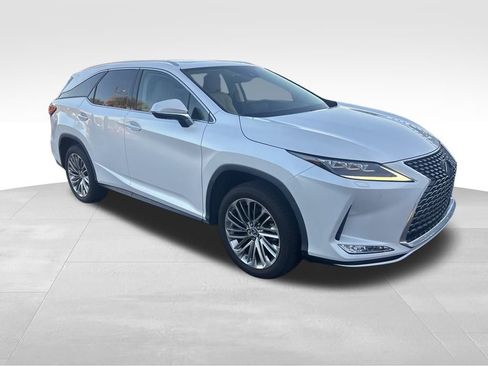 Used 2022 Lexus RX 350L Luxury image 2