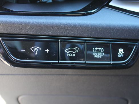 New 2026 Kia Niro EX FWD image 24