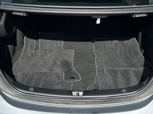 Used 2022 Mercedes-Benz E 350 Sedan w/ AMG Line Exterior image 17