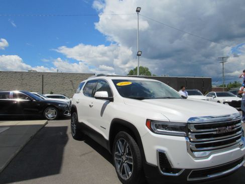 Used 2020 GMC Acadia SLT w/ Driver Alert Package II AWD/4WD image 5