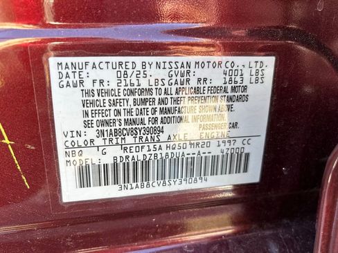 Used 2025 Nissan Sentra SV image 27