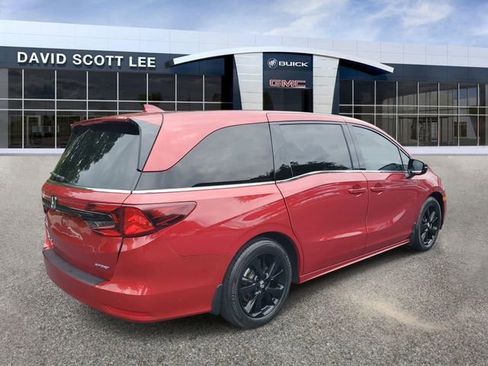 Used 2023 Honda Odyssey Sport image 4