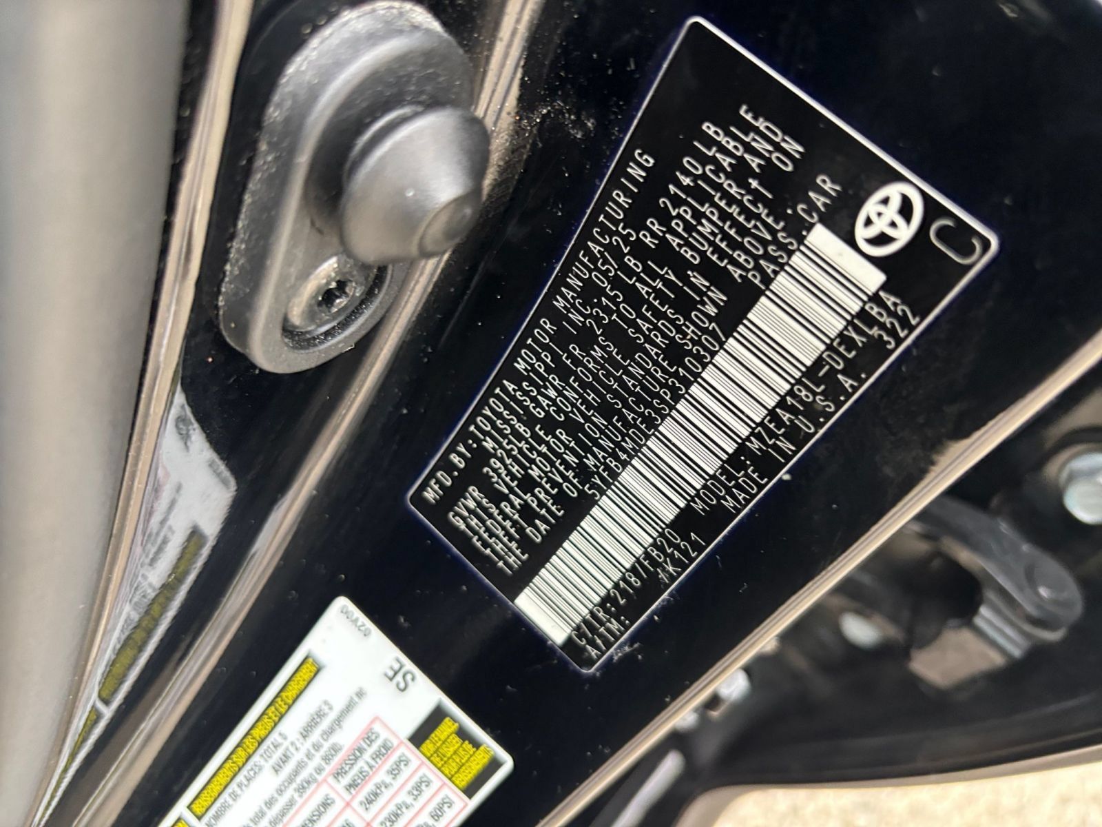 Used 2025 Toyota Corolla LE FWD image 26