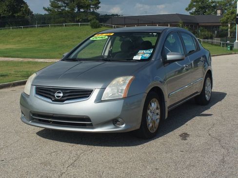 Used 2010 Nissan Sentra 2.0 S FWD image 14