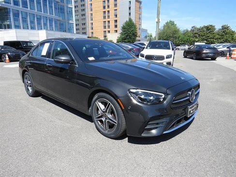 Certified 2021 Mercedes-Benz E 450 4MATIC Sedan image 5