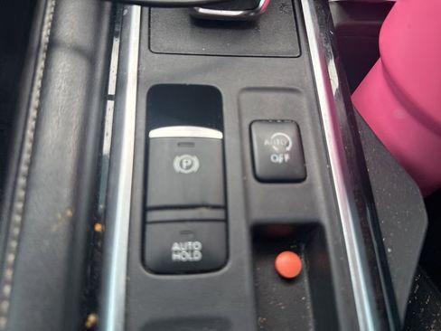 Certified 2022 Nissan Pathfinder SL w/ SL Premium Package FWD image 23