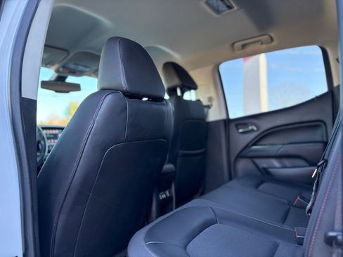 Used 2018 GMC Canyon All Terrain w/ Trailering Package image 15