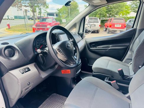Used 2020 Nissan NV200 SV FWD image 14