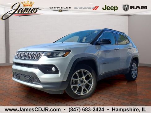 Used 2025 Jeep Compass Limited AWD/4WD image 1